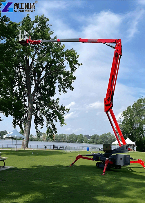 Tree pruning equipment working safely on roadside trees