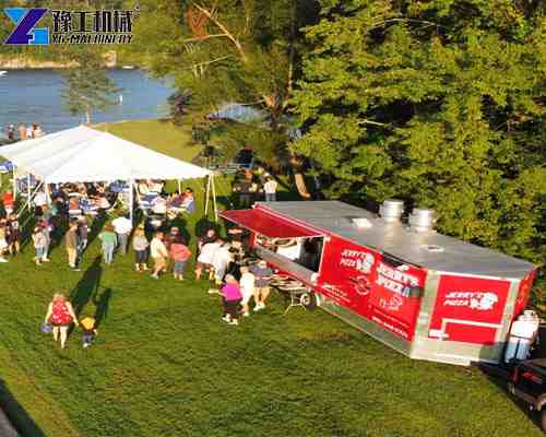 pizza truck in Lawn wedding