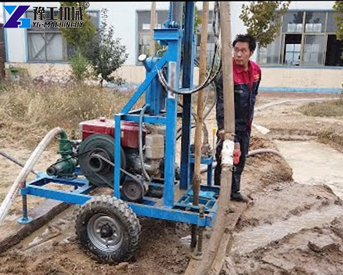 portable well drilling rig for water well