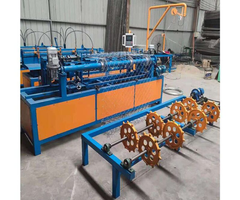 chain link fencing machine display