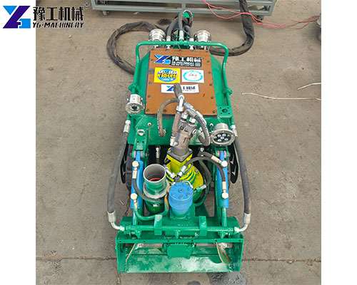 dredging robot for lake cleaning