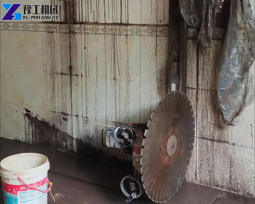 hydraulic wall cutting machine for concrete structure demolition