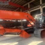 boom excavator manufacturer
