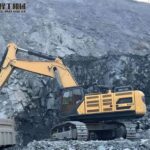 big excavator for sale working in open pit mining site