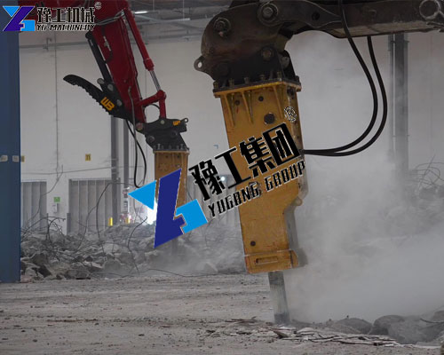 Hydraulic breaker for concrete demolition